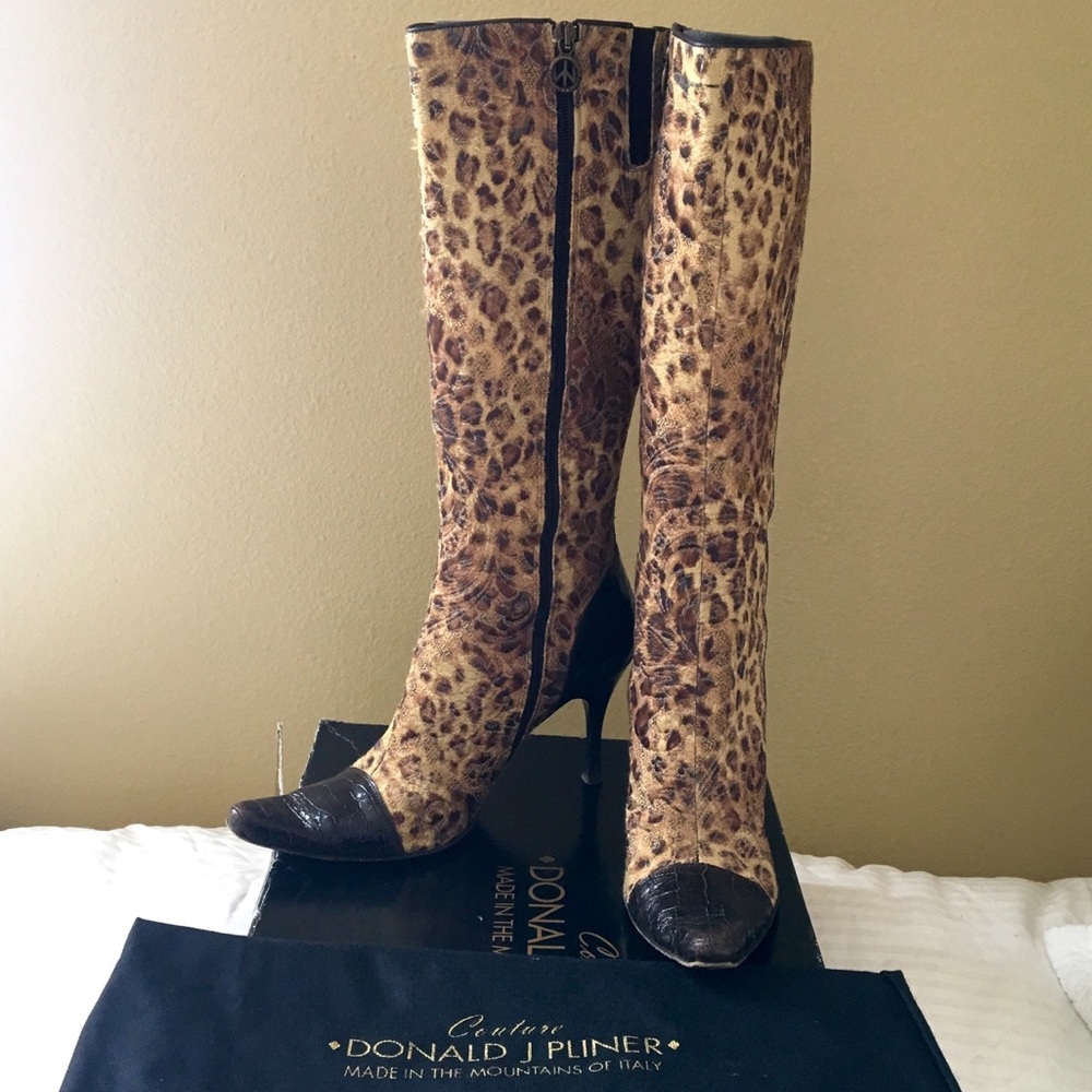 Gorgeous and rare Donald J Pliner boots